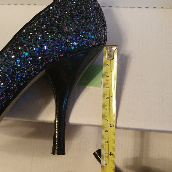 FUN Glitter Nine West heels - Picture 7 of 8